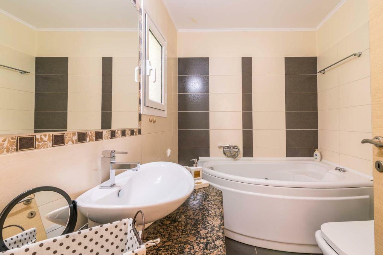 Alkinoi Seaview Villa With Private Pool By Konnect, Nisaki Nisaki  Zewnętrze zdjęcie